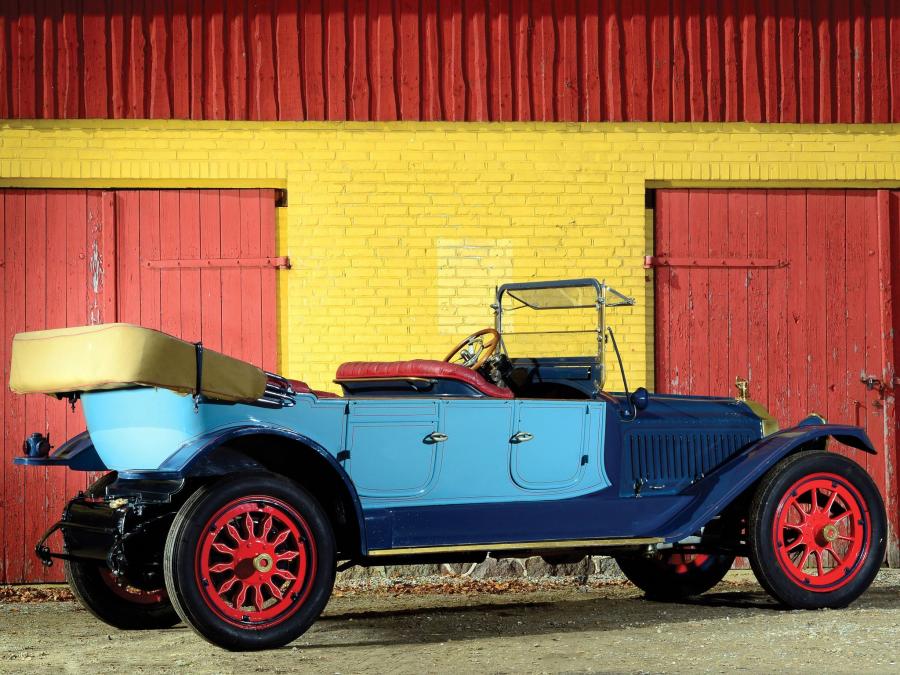  Packard Twin Six Touring 1916 года  (фото 8 из 9)
